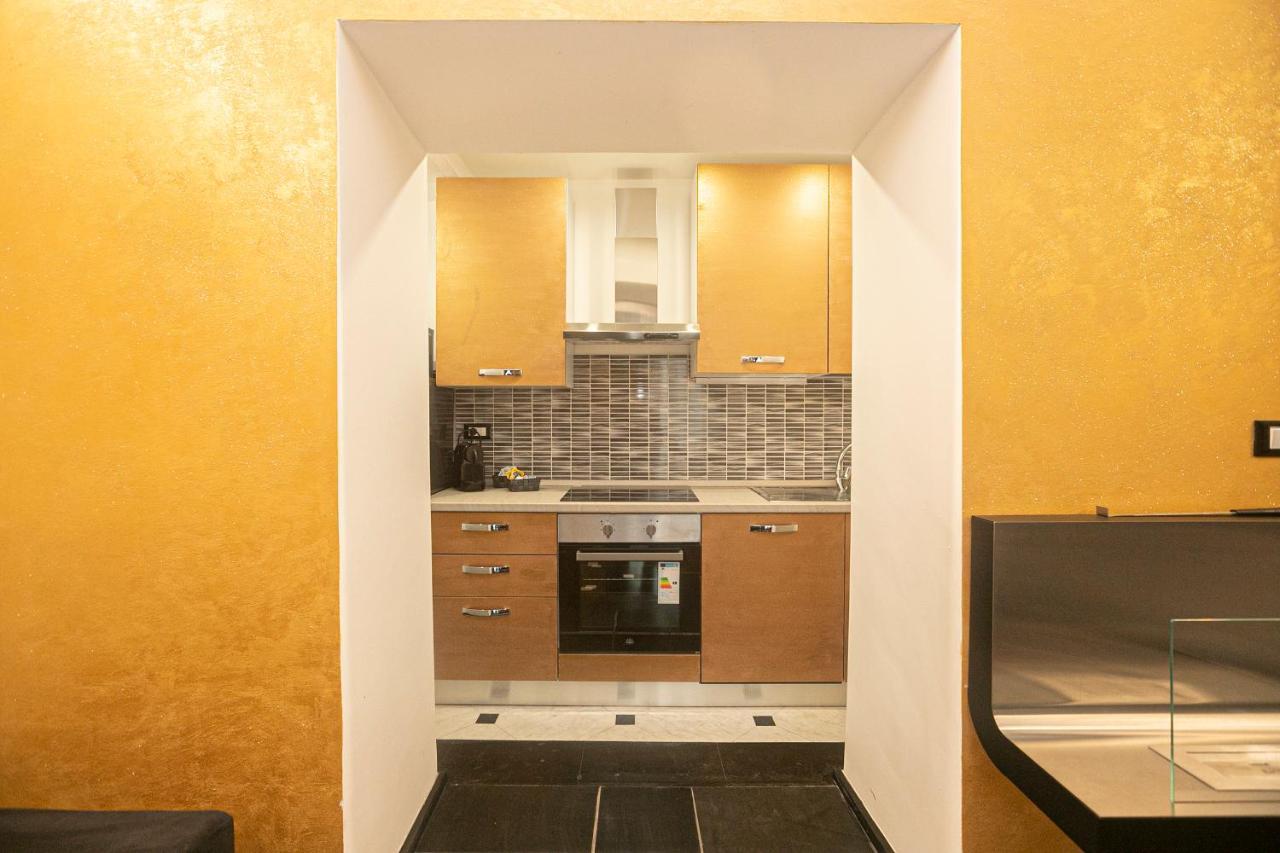 Dimora Patrizia In Centro Apartment เจนัว ภายนอก รูปภาพ