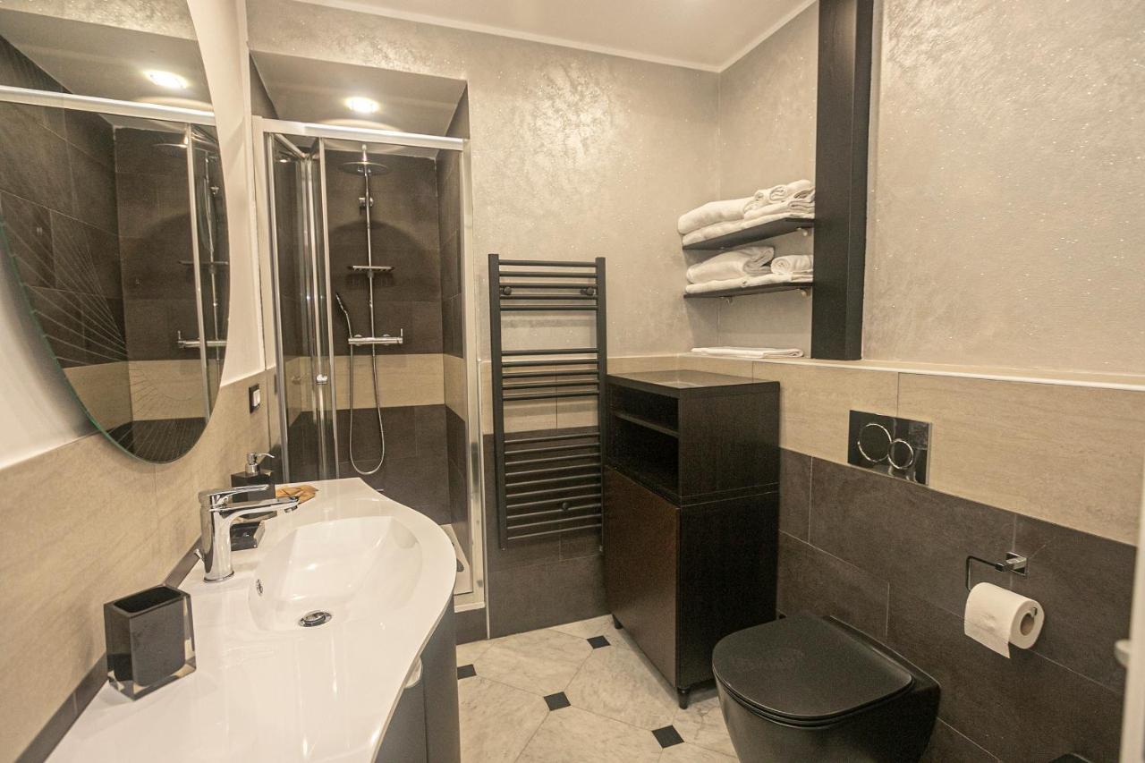 Dimora Patrizia In Centro Apartment เจนัว ภายนอก รูปภาพ